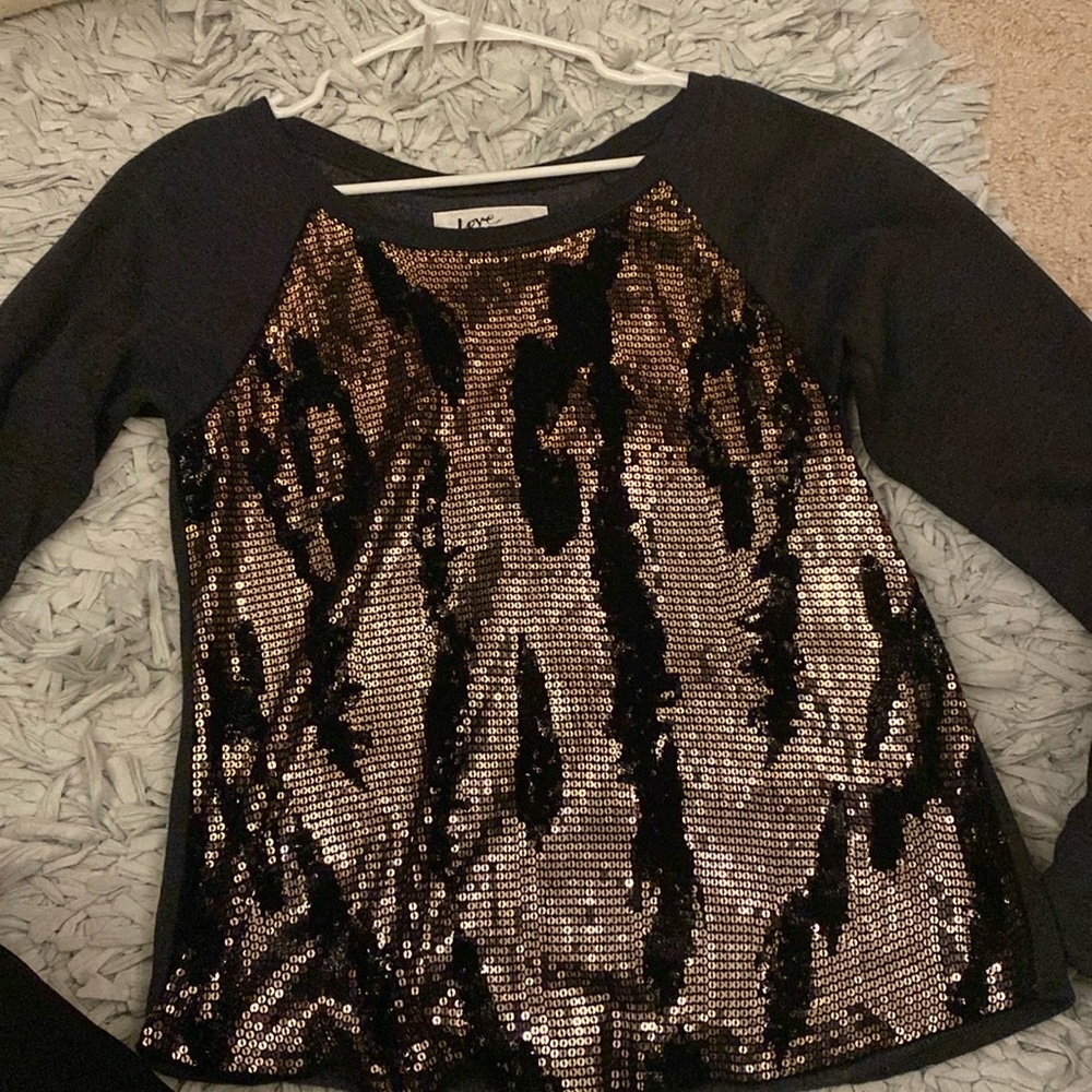 Flawless LIKE NEW Sweatshirt